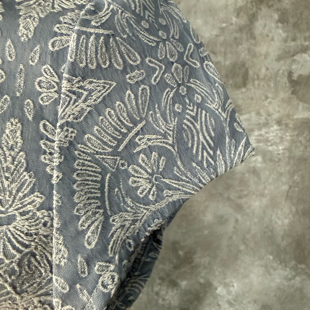 Halogen Light Blue Scoop Neck Tunic with White Medallion Print (Love 19) - Picture 3 of 4